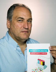 impresión digital, jesús garcía jiménez, artes gráficas, ediciones aral, salesianos atocha, ciclos formativos artes gráficas