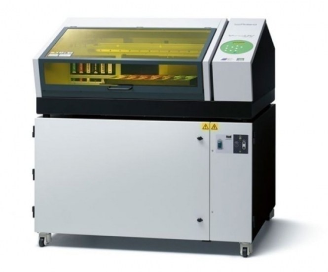 roland, versa uv 20, impresión digital, jesús garcía, artes gráficas